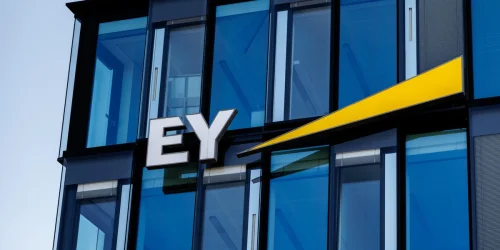 EY Redefines Career Progression as AI Reshapes Employee Lifecycle