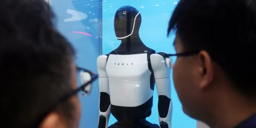 Elon Musk's Secret Robot War: Why He's Hiding Tesla's "Biggest Product Ever" From Rivals