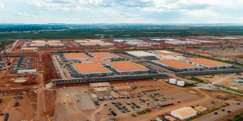 The $2 Billion AI Shift: Why Tech Giants Are Now Building Closer to Your Home