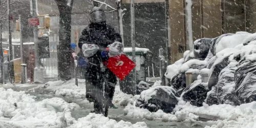 DoorDash extends New York City delivery pause as blizzard clean-up continues