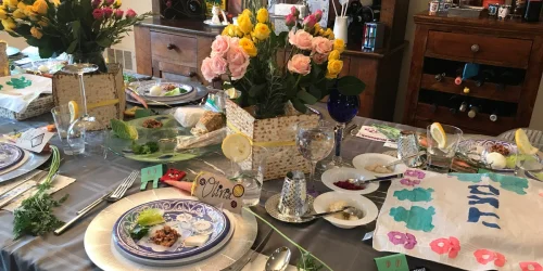 Interfaith Families Navigate Complexities as Easter and Passover Holidays Coincide