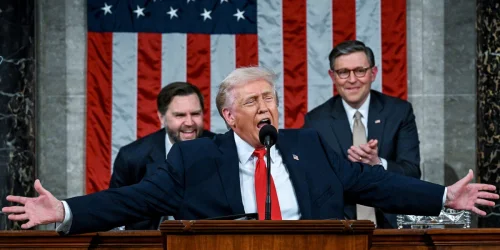 Trump Criticises Supreme Court Tariff Ruling in State of the Union Address