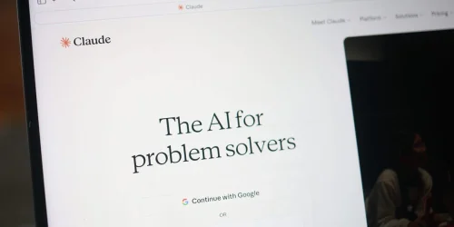 Anthropic's Claude AI Rises as OpenAI Rival Amid Pentagon Standoff and 'SaaSpocalypse'