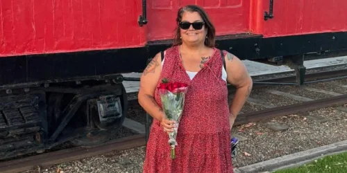 Entrepreneur's income plummets to $12,000 after burnout forces life overhaul