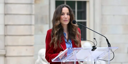 Thinking Machines Lab Researcher Rejoins OpenAI Amid Talent Exodus