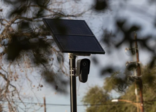 Americans dismantle and destroy Flock surveillance cameras amid ICE concerns