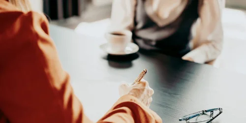 Job Seekers Must Now Ask These Key AI Questions in Interviews, Experts Advise