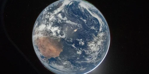 Artemis II crew breaks Apollo 13 distance record during historic lunar flyby