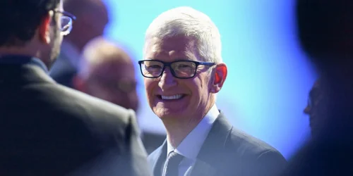 The Shocking Morning Ritual That Defined Tim Cook's 15 Years as Apple CEO