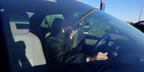 Gig economy exodus: Drivers quit Uber and DoorDash for stable employment