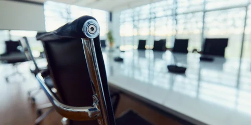 AI Drives US Tech Layoffs to Highest Level Since 2023, Report Finds