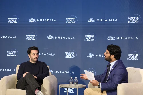 Runway CEO advocates for AI to fund 50 films over one $100M blockbuster