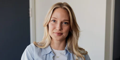 How a Career Coach Vibe Coded an App to Unlock Passive Income and Reach Thousands